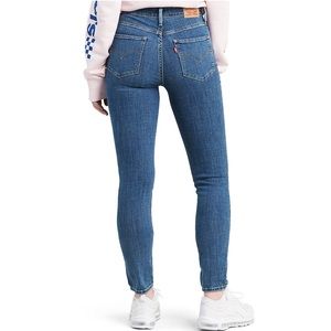 Levi’s 721 High Rise Skinny Jeans